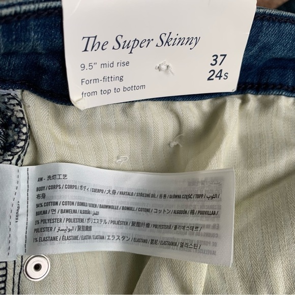 Abercrombie & Fitch Mid Rise Super Skinny Ankle Jean - Picture 6 of 7